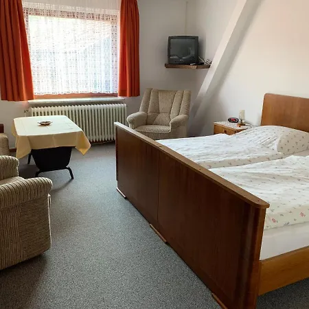 Inn Gasthaus Glueck Auf Garni Hauslingen