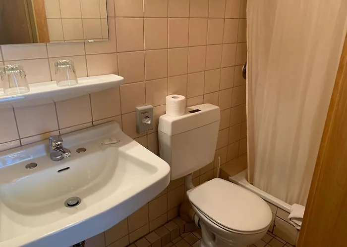 Herberg Gasthaus Glueck Auf Garni Hauslingen